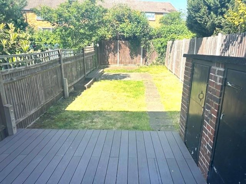 Images for Green Lawns, Ruislip